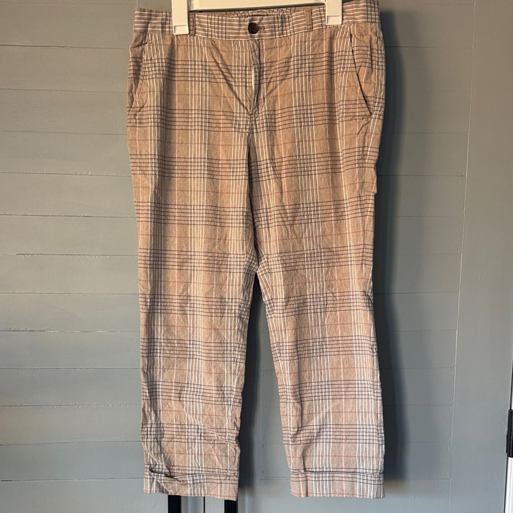 Banana Republic Plaid Cropped Pants in Tan
